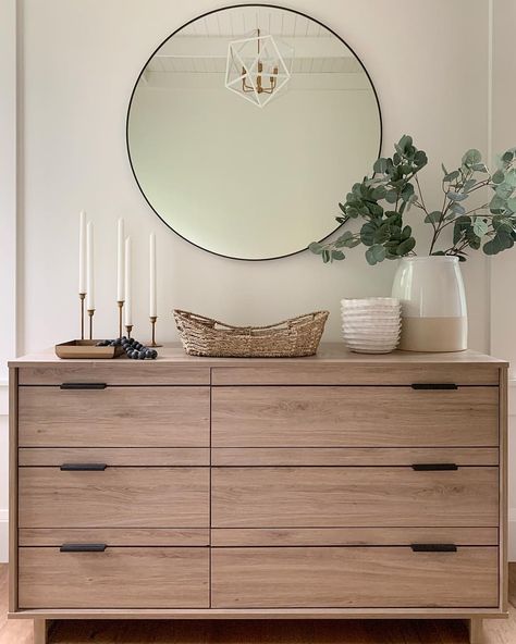 Mirror Dresser Decor, Dresser Styling, Dresser Decor Bedroom, Sideboard Styles, Round Mirror Decor, Sideboard Decor, Mirrored Sideboard, Bedroom Sideboard, Dresser Decor