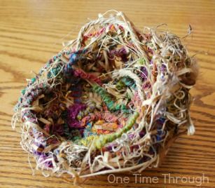 Birds Nest Craft, Diy Birds Nest, Bird Nests Art, Nest Craft, Bluebird Nest, Bird Nest Craft, Fake Birds, Birds And Trees, Nest Art