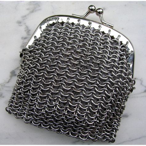 Small Chainmaille Purse with Clasp | by Orrex Chainmail Patterns, Art Deco Motifs, Chainmail Jewelry, Diy Bags Purses, Chain Maille Jewelry, Metallic Purse, Chain Maille, My Good, Purse Styles