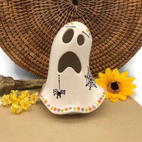 Ghost Ceramic Painting, Ceramic Ghost Painting Ideas, Ghost Pottery Painting, Halloween Ceramic Painting, Holiday Ceramics, Holiday Pottery, Ceramic Ghost, See You Later Alligator, Ghost Painting