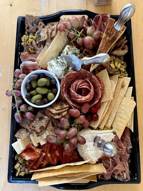 Charcuterie Board Aesthetic, Vegetable And Fruit Tray, Charcuterie Display, Charcuterie Gifts, Charcuterie Spread, Board Aesthetic, Gourmet Cheese, Best Butter, Cold Cuts