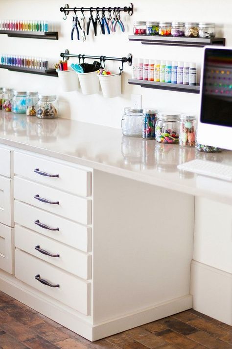 Craft room cabinet. Craft room Storage. Ideas For Craft Room, Building Details, Small Craft Rooms, Dream Craft Room, Craft Room Design, Organization Furniture, Storage Cabinet Shelves, Scrapbook Room, Cheap Crafts