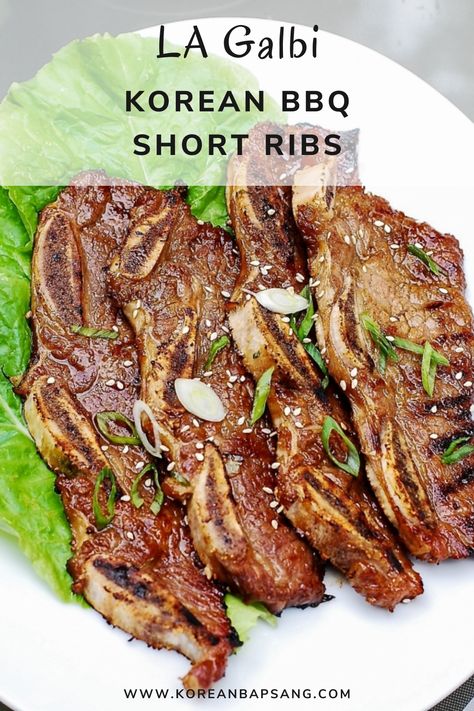 La Galbi, Korean Bbq Short Ribs, Korean Beef Short Ribs, Grilled Beef Short Ribs, Bbq Short Ribs, Beef Short Rib Recipes, Bbq Dishes, Cibo Asiatico, Korean Side Dishes