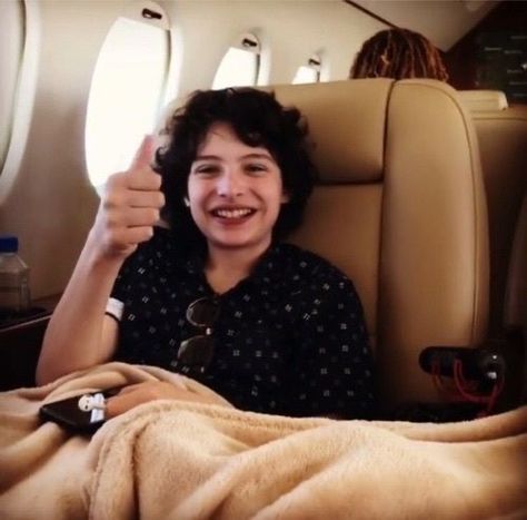 Frog Face, I'm A Loser, Stranger Things Actors, Finn The Human, Finn Wolfhard, Falling In Love Again, Rare Videos, Cute Actors, Actor Model