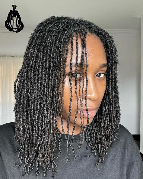 Chelile ♾ || LOCS JOURNEY & CONTENT CREATION | Anywayyyy, NEW STYLE ALERT 🚨. I stumbled on it while retightening my locs, just before this video. For the first time, I don’t finish my… | Instagram Micro Locs Starter With Extensions, Braid Locs Starter, Micro Braid Locs Starter, How To Start Micro Locs, Micro Locs Installation, Microlocs Inspiration, Micro Locs Vs Sister Locs, Sisterlocks Styles Updo, Living Naturally