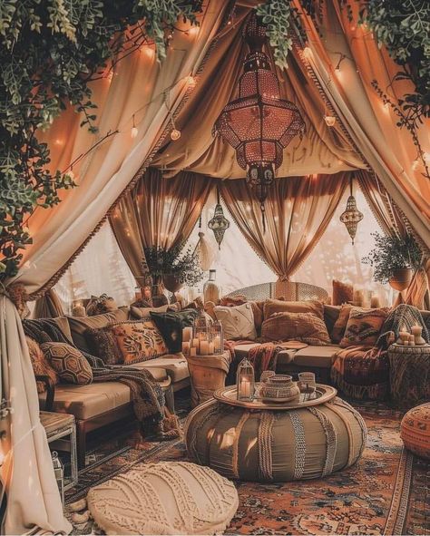 Arabian Tent, Boho Tent, Tent Room, Boho Lounge, Barn Interior, Fantasy Rooms, Maximalist Design, Luxury House Interior Design, Halloween Everyday