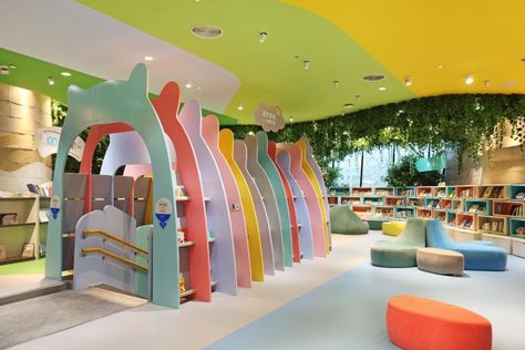 Do-Do-store by Taipei Base Design Center, Shanghai – China » Retail Design Blog Toy Store Design, Eco Friendly Interior Design, Bookstore Design, Eco Friendly Interior, Children's Library, Kids Cafe, Kids Interior Design, School Interior, Base Design