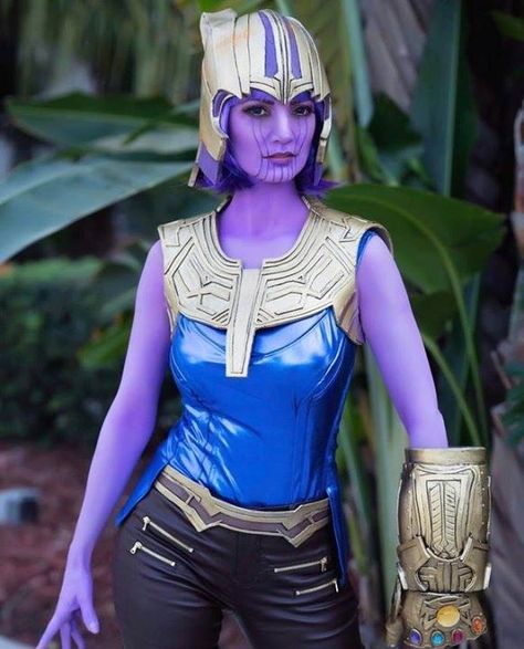 Thanos by Ivy Cosplay. Thanos Costume, Alien Costume Women, Ivy Cosplay, Halloween Costume Suit, Alien Costume, Cosplay Inspo, Superhero Cosplay, Running Costumes, Queen Costume