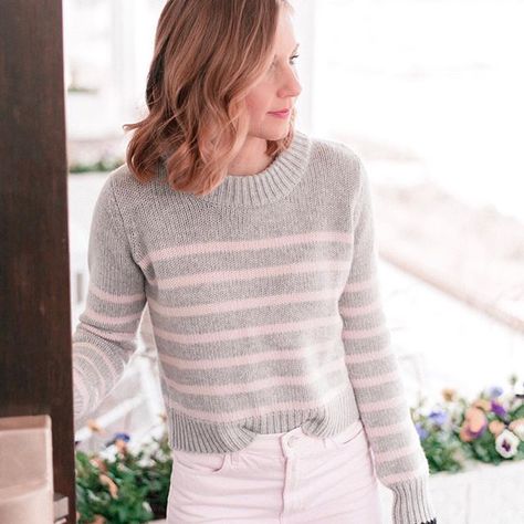 Loving this pretty & super soft crewneck sweater from La Ligne in the most gorgeous grey with blush pink stripes! I also love the little navy banding at the cuff of the sleeves - the perfect sweater for chilly spring & summer mornings and evenings and a great versatile travel outfit piece! This is my favorite kind of casual spring and summer outfit - easy, comfortable and cute! Marin Sweater, Chic Summer Style, Chelsea Girls, The Fam, Turtle Neck Dress, Pink Stripes, On Board, Cottage Style, Luxury Fabrics