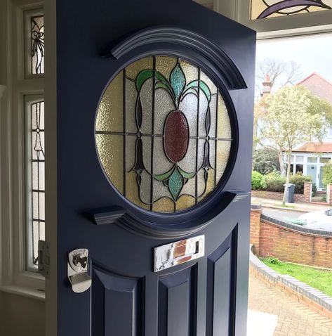 1930s Front Door, 1930s House Exterior, Front Doors Uk, Victorian Front Doors, Composite Front Door, Traditional Front Doors, Front Door Styles, Beautiful Front Doors, Stained Glass Door