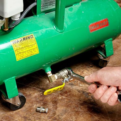 You're going to be using compressors and hoses frequently while on the job. Read these tips for how to use them smarter and more efficiently. Air Compressor Plumbing, Air Compressor Repair, Quiet Air Compressor, Silent Air Compressor, Air Compressor Tank, Compressor Tank, Reciprocating Compressor, Pneumatic Tools, Garage Update