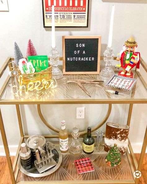 Seasonal Apartment Decor, Perfect Bar Cart, Christmas Bar Cart, Holiday Bar Cart, My Bar, Holiday Bar, Cart Ideas, Tea Trolley, Drink Cart