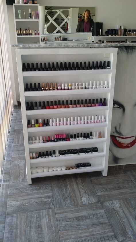 Shelves for gel of nails  For beauty salon Nail Polish Display Ideas Shelves, Salon Shelves, Nail Parlour, Polish Display, Subtle Makeup, Bottle Display, Salon Ideas, Nail Studio, Salon Design