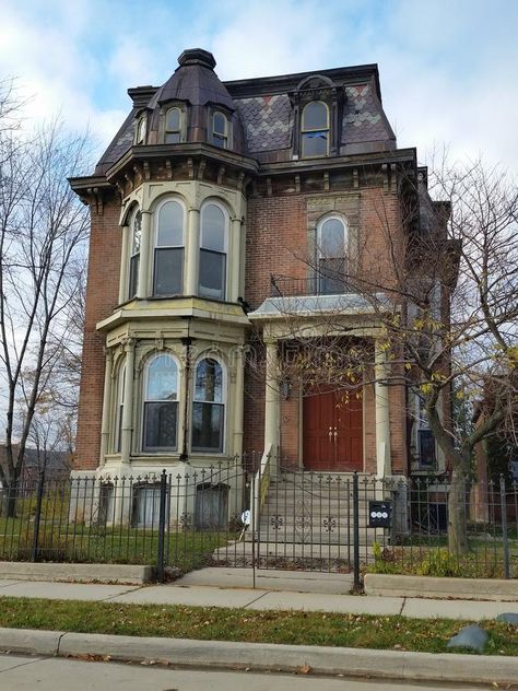 Detroit: Old Brick Victorian Home Editorial Image - Image ... Brick Victorian Homes, Detroit Architecture, Brick Victorian, Detroit Neighborhoods, Detroit Houses, Abandoned Detroit, Abandoned Architecture, Abandoned Homes, Old Mansions