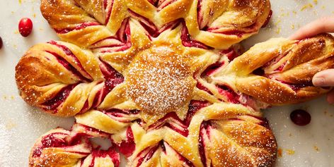 Easy Cranberry Orange Star Bread Recipe - How to Make Star Bread Simple Bread Recipes, Star Bread Recipe, Zoe Bakes, Festive Bread, Simple Bread, Bread Jam, Canned Cranberry Sauce, Star Bread, Orange Jam