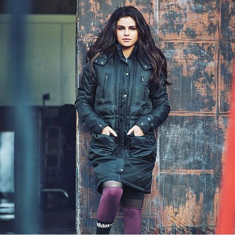 On days like these, @selenagomez's Arctic Parka is a lifesaver. #LiveYourStyle  Find yours here http://adidas.com/selena_gomez Selena Gomez Adidas, Selena Pictures, Selena Gomez Wallpaper, Monster Energy Girls, Arctic Parka, Selena Gomez Photoshoot, Alex Russo, Selena Gomez Cute, Selena Gomez Photos