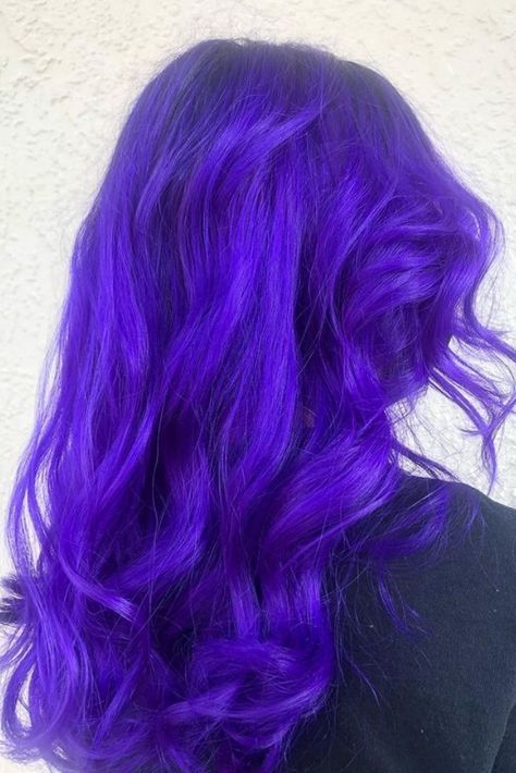 Bright Purple Hair, Indigo Hair, Bright Blue Hair, Dyed Hair Purple, Arctic Fox Hair Color, Bold Hair Color, Gorgeous Hair Color, Dyed Hair Inspiration, Hair Inspiration Short