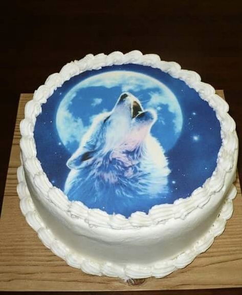 Wolf Cakes Birthdays Wolves, Wolf Themed Birthday Cake, Wolf Cake Birthdays, Wolf Theme Cake, Wolf Cakes For Kids, Wolf Cake Ideas, Wolf Birthday Party Ideas, Wolf Birthday Cake, Wolf Party