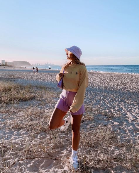 Pastel Wardrobe, Lauren Bullen, Wardrobe Edit, Ootd Summer, Rock Chic, Photo Op, Surfer Girl, Fashion Wear, Comfy Casual