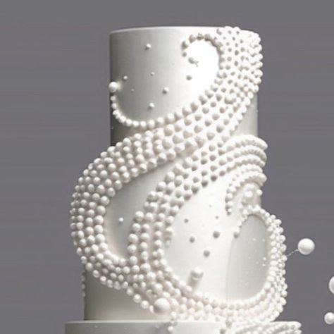 2,570 likes, 65 comments - elizabethscakeemporium on July 6, 2023: "PEARLY SWIRLS. Another wedding cake inspired by my obsession with pearls. An idea sparked by the..." Pearl Cake Design, Cakes With Pearls, Wedding Cake With Pearls, Pearl Wedding Cake, Sequin Cake, Wedding Cake Simple Elegant, Modern Birthday Cakes, Wedding Cake Pearls, Pearl Cake