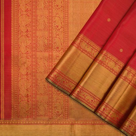 Kanakavalli Sarees, Vithya Visvendra, Vermillion Red, Silk Kurti, Saree Blouse Patterns, Designer Saree Blouse Patterns, Indian Aesthetic, Silk Sari, South Indian Bride