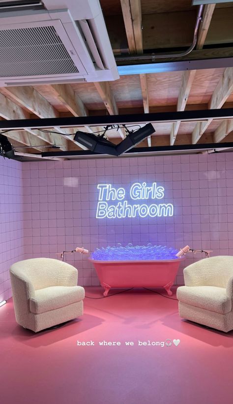 Podcast Studio Ideas Aesthetic, The Girls Bathroom Podcast, Small Podcast Studio Design Ideas, Pod Cast Aesthetic, Pink Podcast Studio, Podcast Room Ideas Aesthetic, Podcast Set Design Ideas, Podcast Aesthetic Studio Home, Podcast Area