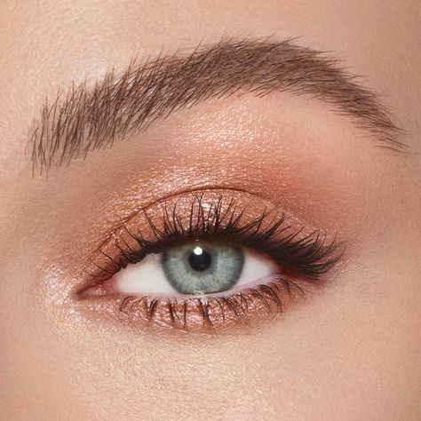 Charlotte Tilbury Eyes to Mesmerize Crease-Proof Cream Eyeshadow | Sephora Under Eye Makeup Eyeshadow, Eye Makeup For Blue Eyes, Eyes To Mesmerise, Luxury Palette, Make Up Kits, Boho Makeup, Hoco Ideas, Make Up Designs, Maquillage On Fleek