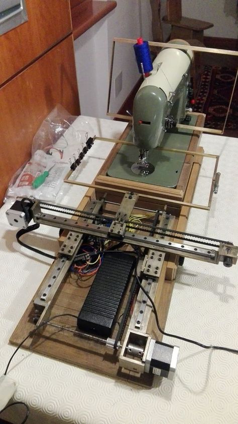 Cnc Milling Machine Projects Metal, Diy Embroidery Machine, Homemade Cnc, Cnc Machine Projects, Diy Lathe, Arduino Cnc, Diy Cnc Router, Routeur Cnc, Cnc Milling Machine