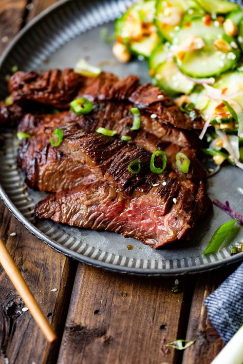 We love our steak fajitas marinade recipe but I couldn't stop thinking about putting an Asian twist on it, and thus, our Asian steak marinade was born! #asiansteakmarinade #steakmarinade #asianflavors Steak Fajitas Marinade, Asian Steak Marinade, Fajitas Marinade, Asian Flank Steak, Asian Steak, Marinade Flank Steak, Stomach Rumbling, Fajita Marinade, Steak Marinade Recipes