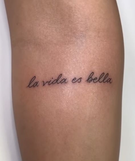 Livin La Vida Loca Tattoo, Viva La Vida Tattoo, Cest La Vie Tattoo, Phrase Tattoos, Henna Tattoo Designs Simple, Discreet Tattoos, Dainty Tattoos, Subtle Tattoos, Future Mom