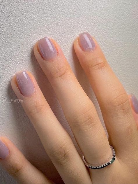 Muted Color Nails, Fall Mauve Nails, Mauve Nail Polish, Mauve Nails, Muted Purple, Korean Nail Art, Cute Short Nails, Nail Looks, Elegant Nail