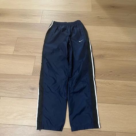 Nike | Pants | Baggy Vintage Nike Trackpants | Poshmark Vintage Nike Parachute Pants, Nike Baggy Pants, Nike Parachute Pants, Old Nikes, Nike Trackpants, Cottagecore Grunge, Nike Track Pants, Outfit Streetwear, Pants Baggy