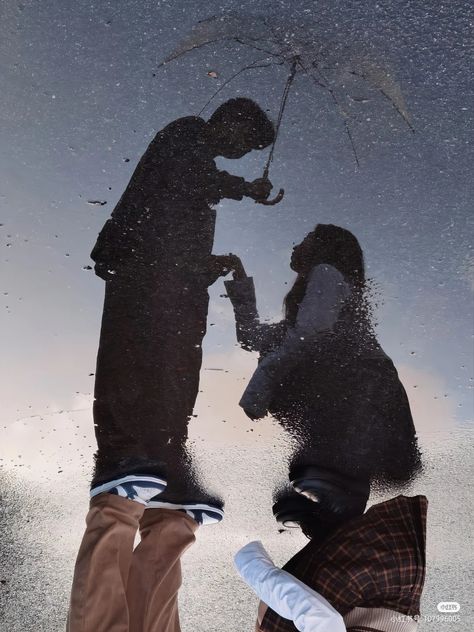 Puddle Reflection, Photo Rain, Rain Puddle, Reflection Mirror, Korean Photoshoot, Ash Brown Hair Color, Animal Birthday Cakes, Ash Brown Hair, Couple Picture