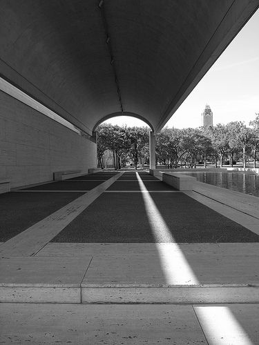 Kimbell Art Museum | Flickr - Photo Sharing! Luis Kahn Architecture, Art Museum Photography, Luis Kahn, Louis Khan, Kimbell Art Museum, Futurist Architecture, 20th Century Architecture, Museum Photography, Louis Kahn