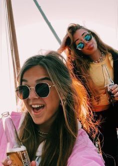 Annefleur Outfits, Zeker Trutten, Blond Amsterdam, Best Friend Photos, Bff Pictures, Friend Goals, Girl Fits, Best Friend Pictures, Summer Dream