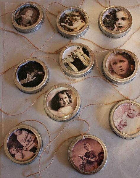 Homemade Vintage Jar Lid Ornaments Jar Lid Ornaments, Lid Ornaments, Mason Jar Lids Crafts, Jar Lid Crafts, Mason Jar Lids Ornaments, Bell Garland, Cozy Little House, Canning Jar Lids, Easy Christmas Ornaments