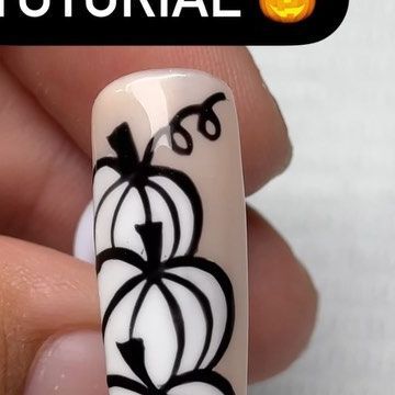 White Pumpkins Nails, Black And White Pumpkin Nails, Black And White Halloween Nail Designs, White Halloween Nail Designs, White Pumpkin Nail Design, Black Pumpkin Nails, White Pumpkin Nails, Halloween Nails Black And White, Black And White Halloween Nails