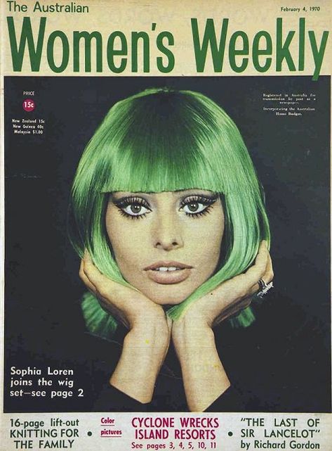 Green Hair, Sophia Loren, Italian film actress and singer. Loren began her film career in 1950 at age 16. A five-picture contract with Paramount in 1956 launched her international career. Loren’s talents as an actress were not recognized until her performance as Cesira in Vittorio De Sica's Two Women; the performance earned her the Academy Award for Best Actress in 1962 and made Loren othe first actress to win an Oscar for a foreign-language performance. She holds the record for having earned si 70s Things, Vogue 1970, Peggy Guggenheim, Coral Lips, Sofia Loren, Italian Actress, Family Resorts, Sophia Loren, Island Resort