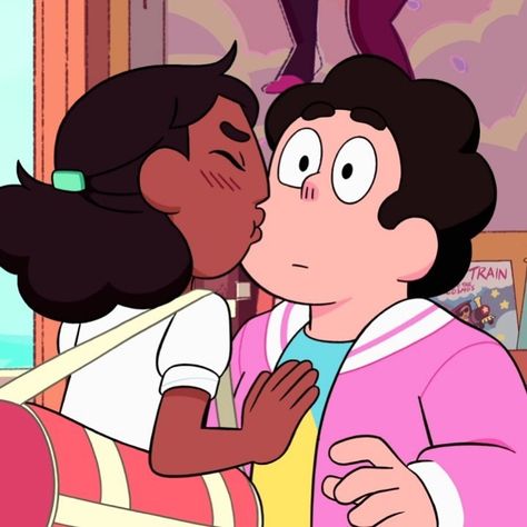 Your Daily Dose Of Steven on Instagram: “Day 120: BABIESSSSS BABIES BABIES BABIESSSS I LOVE CONNVERSE SMMMM LOOK AT THE ITTY BITTY MOVIE BOY AND HIS (not yet idk) GIRLFRIEND I LOVE…” Steven Universe Connie X Steven, Steven Universe Poster, Connie Stevens, Greg Universe, Steven Universe Movie, Steven Universe Au, Universe Love, Best Kisses, Steven Universe Fanart