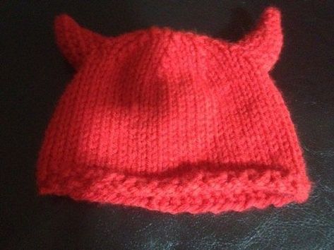 Free Knitting and Crochet Pattern for a Newborn Baby hat, devil themed. Crochet Devil Horns Free Pattern, Crochet Hat With Horns, Baby Hat Free Pattern, Crochet Animal Hats, Knitting Hats, Baby Mine, Baby Hat Patterns, Newborn Baby Hats, Beanie Pattern