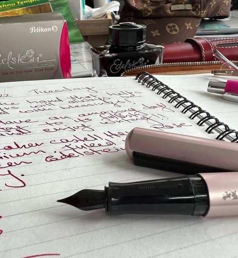 Faber Castell Hexo💕 Rose Fountain Pen, inked with Pelikan Edelstein Year of the ink 2019 Star Ruby and Maruman Mnemosyne A5 notebook Amazing writer, well balanced. Affordable✍🏽 Get yours and enjoy the pleasure of writing!! You will love it.✍🏽 Happy writing!! Grab yours now!!! 👉 https://www.penboutique.com/products/faber-castell-hexo-fountain-pen-rose 👉 https://www.penboutique.com/products/pelikan-edelstein-ink-of-the-year-2019-ink-bottle-star-ruby-50ml 👉 https://www.penboutique.com/pages/s Maruman Mnemosyne, Faber Castell Fountain Pen, Ink Bottle, Monteverde, A5 Notebook, Star Ruby, Faber Castell, Fountain Pen, Ruby