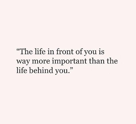 Now is what makes tomorrow... not the yesterdays... 😃😁😊 Look Forward Quotes, Fashion Inspiration Quotes, Looking Forward Quotes, Quotes Perspective, Forward Quotes, Inspiration Quotes, To The Future, Words Of Encouragement, Note To Self