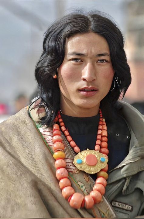 Asian Men Face Reference, Unique Face Reference, Tibetan People, Photo Manga, Piskel Art, Face Drawing Reference, Cool Face, Unique Faces, Human Reference