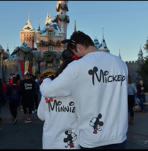 Cute White Mickey Mouse Sweatshirt, White Letter Print Sweatshirt For Disney Fan Events, White Letter Print Sweatshirt For Disney Events, White Disney Character Print Sweatshirt For Fan Events, Cute Hooded Mickey Mouse Top, Cute Cotton Mickey Mouse Hoodie, Cute Mickey Mouse Cotton Hoodie, Disneyland Couples Outfits, Disney Couple Outfits