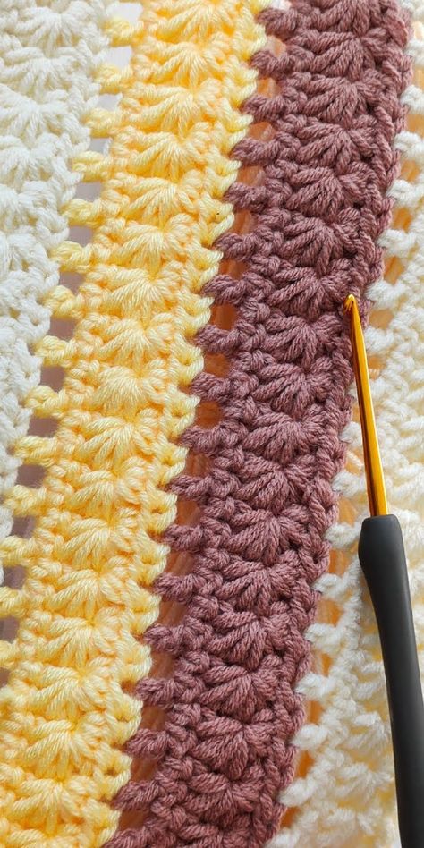 Mile A Minute Crochet Pattern Free Easy, Mile A Minute Crochet, Easy Crochet Baby Blanket Pattern, Crochet Mile A Minute, Baby Blanket Crochet Pattern Easy, Crochet Star Stitch, Free Baby Blanket Patterns, Crochet Flower Blanket, Crochet Baby Blanket Pattern