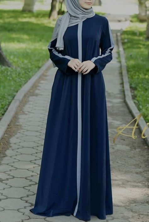 Abaya Designs 2023, Navy Blue Abaya, New Abaya Design, New Abaya Style, Burqa Design, Burkha Designs, Blue Abaya, Islamic Fashion Dresses, Modern Abaya