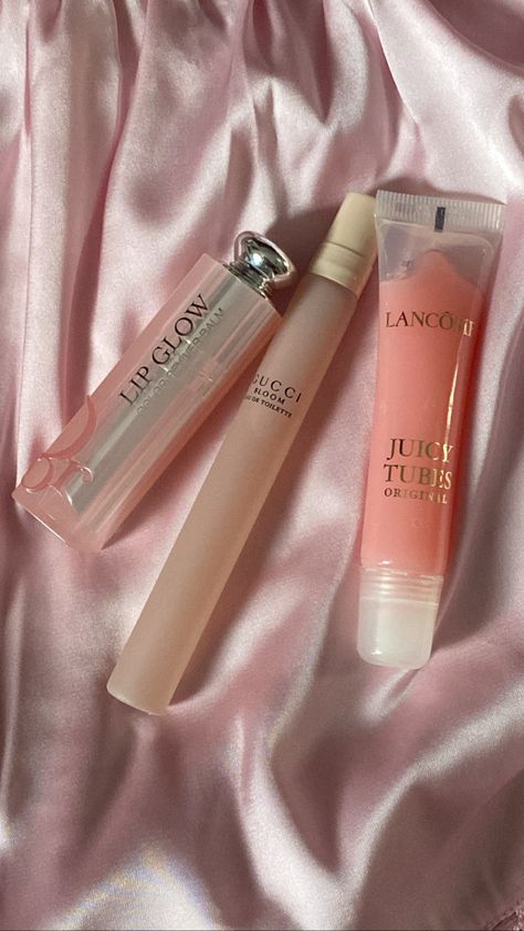 Lancôme Juicy Tubes, Lancome Juicy Tubes Aesthetic, Lancome Lip Gloss, Lancome Lipgloss, Gracie Aesthetic, Lancome Juicy Tubes, Asthetic Stationery, Pink Lipgloss, Juicy Tubes