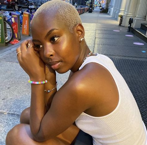 Baldie Haircut, Fade Black Woman, Blonde Buzz Cut Black Women, Buzzed Black Hair Women, Bald Black Women, Black Woman Buzzcut, Buzz Cut Black Women, Bleached Shaved Head Black Women, Girl Buzzcut Black Hair