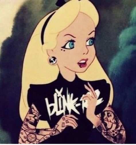 Punk alice Emo Disney Princess, Punk Disney Characters, Gothic Disney Princesses, Disney Gone Bad, Emo Disney, Punk Disney Princess, Princesse Disney Swag, Goth Disney Princesses, Goth Disney