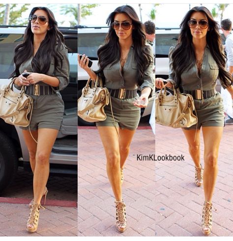 Kim Kardashian Iconic, Summer Outfits 2015, Estilo Kim Kardashian, Kim Kardashian Outfits, Iconic Shoes, Girls Short Dresses, Celebrity Style Icons, Kardashian Outfit, Stylish Short Dresses